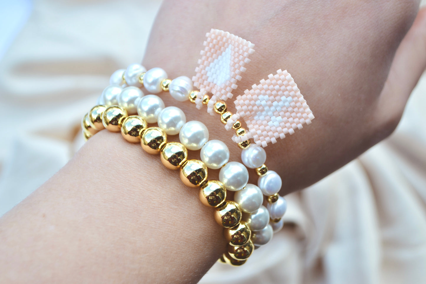 Pulsera Balines Dorados